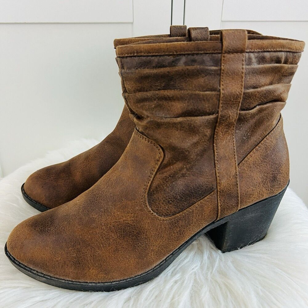 Arizona Jean Company AZ Garber Dusty Brown Chunky Heel Slip On Ankle Boots Sz 9M